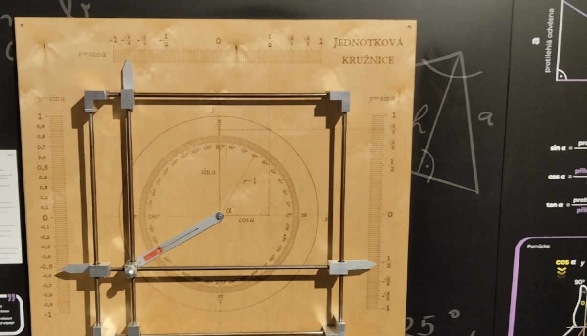 Matematika v IQLANDII - Reportážní fotografie